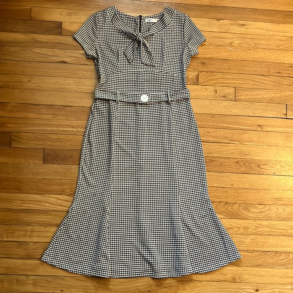 Houndstooth vintage style wiggle tulip belt dress